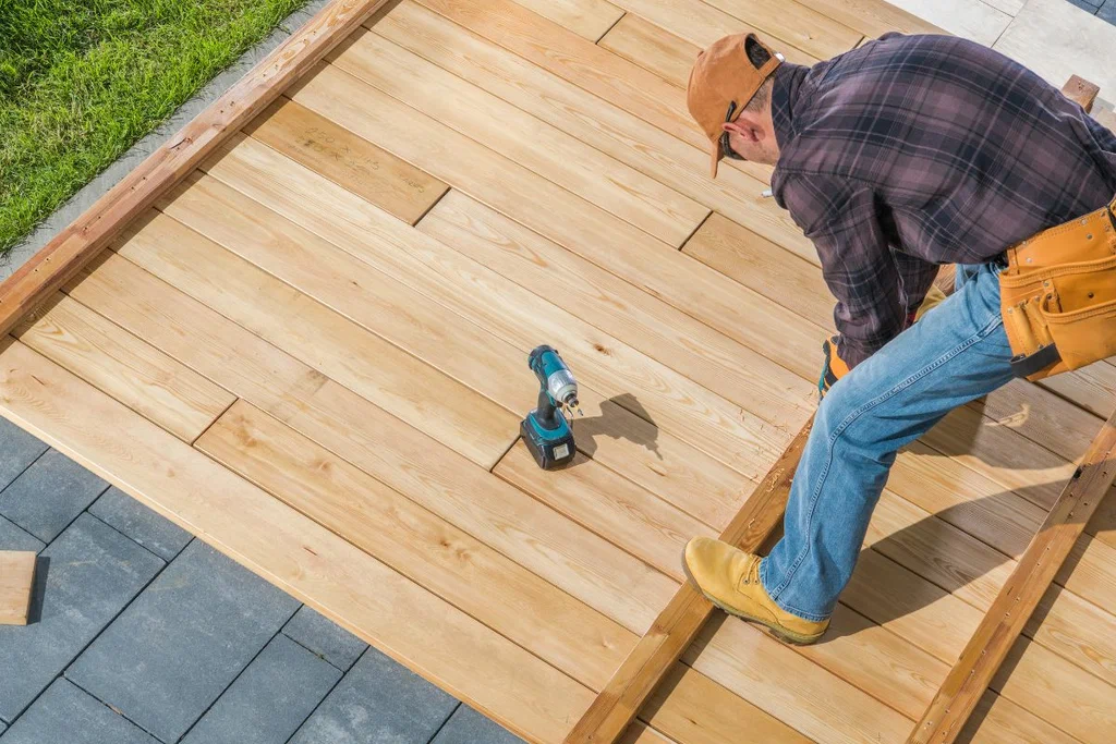 Professional deck installation by Cascade Pro Inc